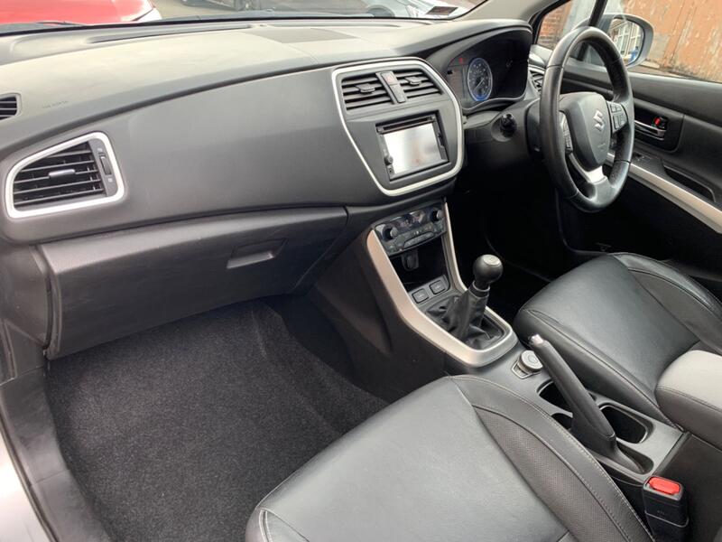 SUZUKI SX4 S-CROSS